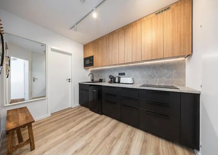 Iconic View Luxury In Old Town Appartement