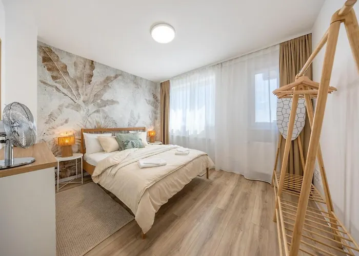 Iconic View Luxury In Old Town * Bratislava