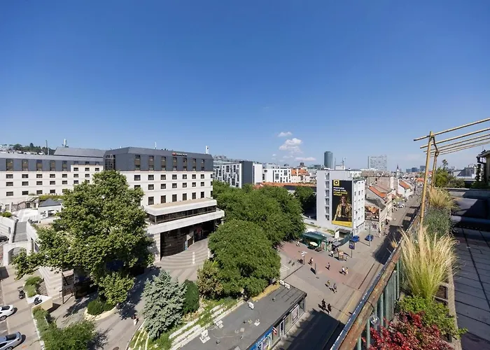 Iconic View Luxury In Old Town